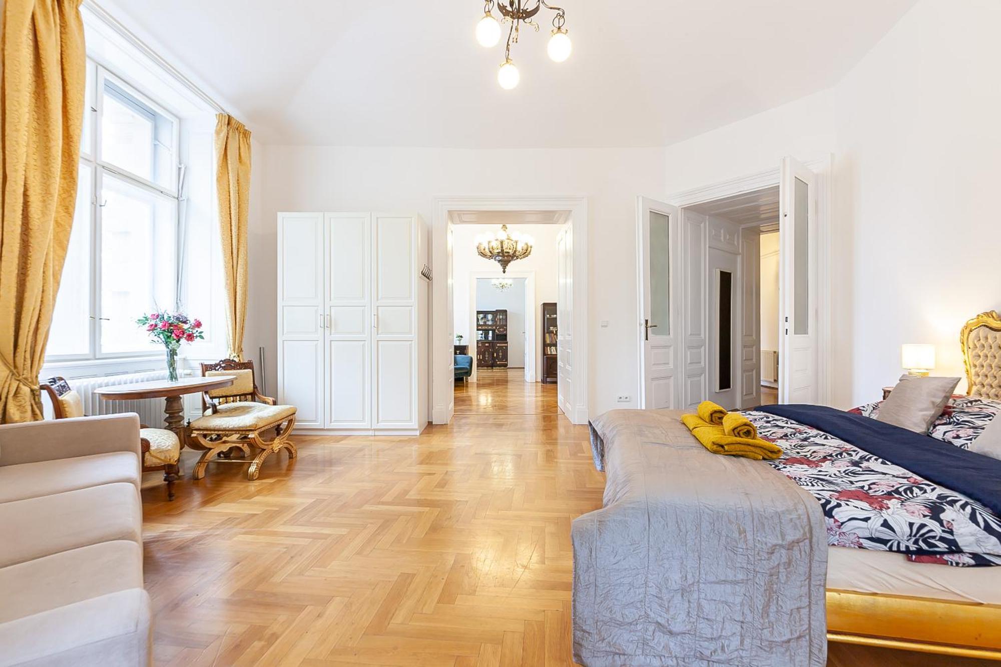 Apartmán Royal Apartment By Charles Bridge View Of Saint Nicholas Church Prague